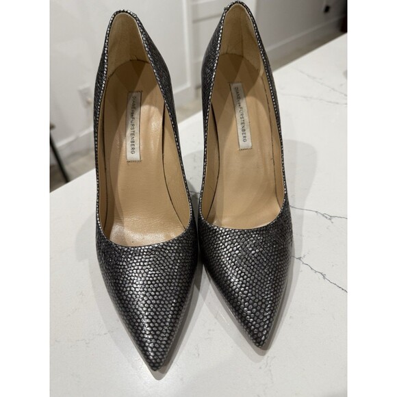 Diane von Furstenberg Black and silver Heels  Toe size 6 .5  beautiful condition - Picture 1 of 12
